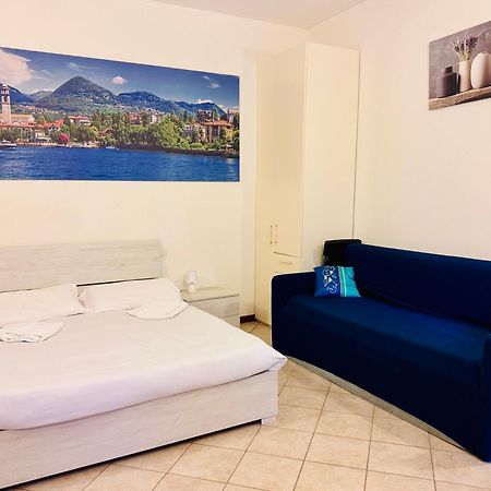 Gigi House Apartment Verbania Bagian luar foto