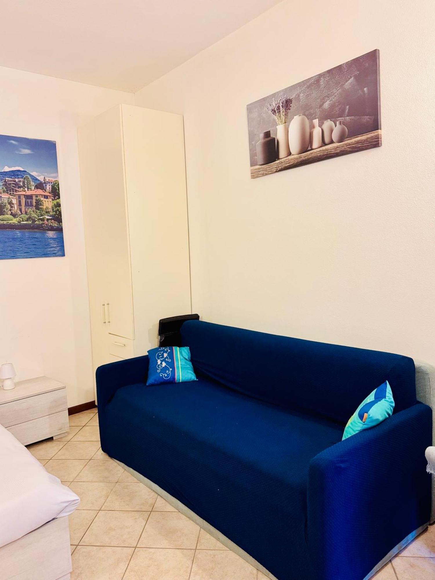 Gigi House Apartment Verbania Bagian luar foto